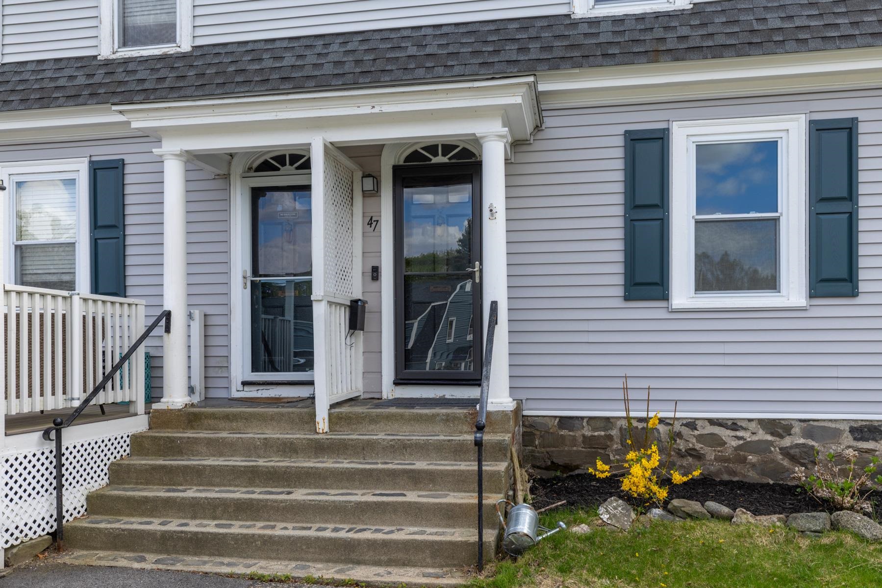 47 Concord Way