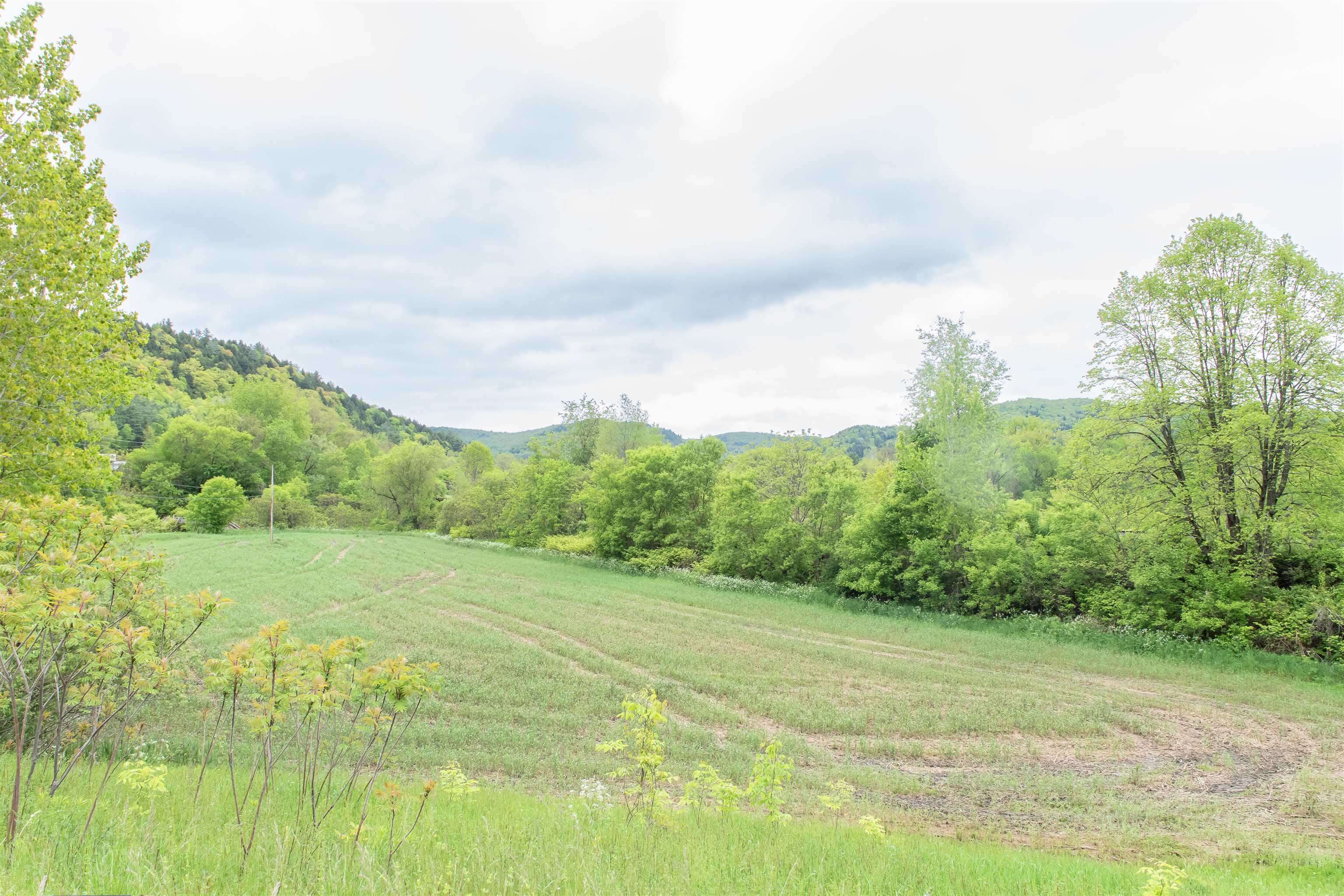 5863 Vermont Route 14