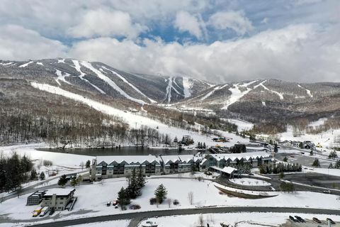 228 East Mountain Road 255 II Killington VT 05751