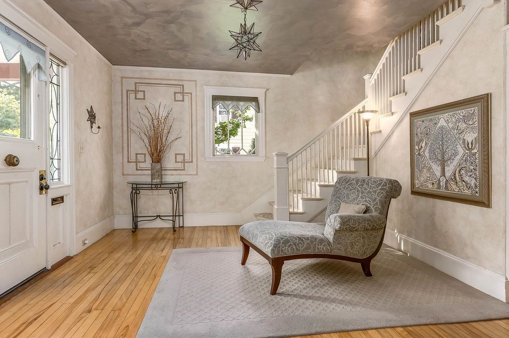 Photo of 160 Wibird Street #1, Portsmouth, NH 03801 (MLS # 5072661)