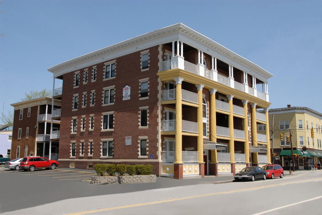 Photo of 610 Union Street #104, Manchester, NH 03102 (MLS # 5086545)