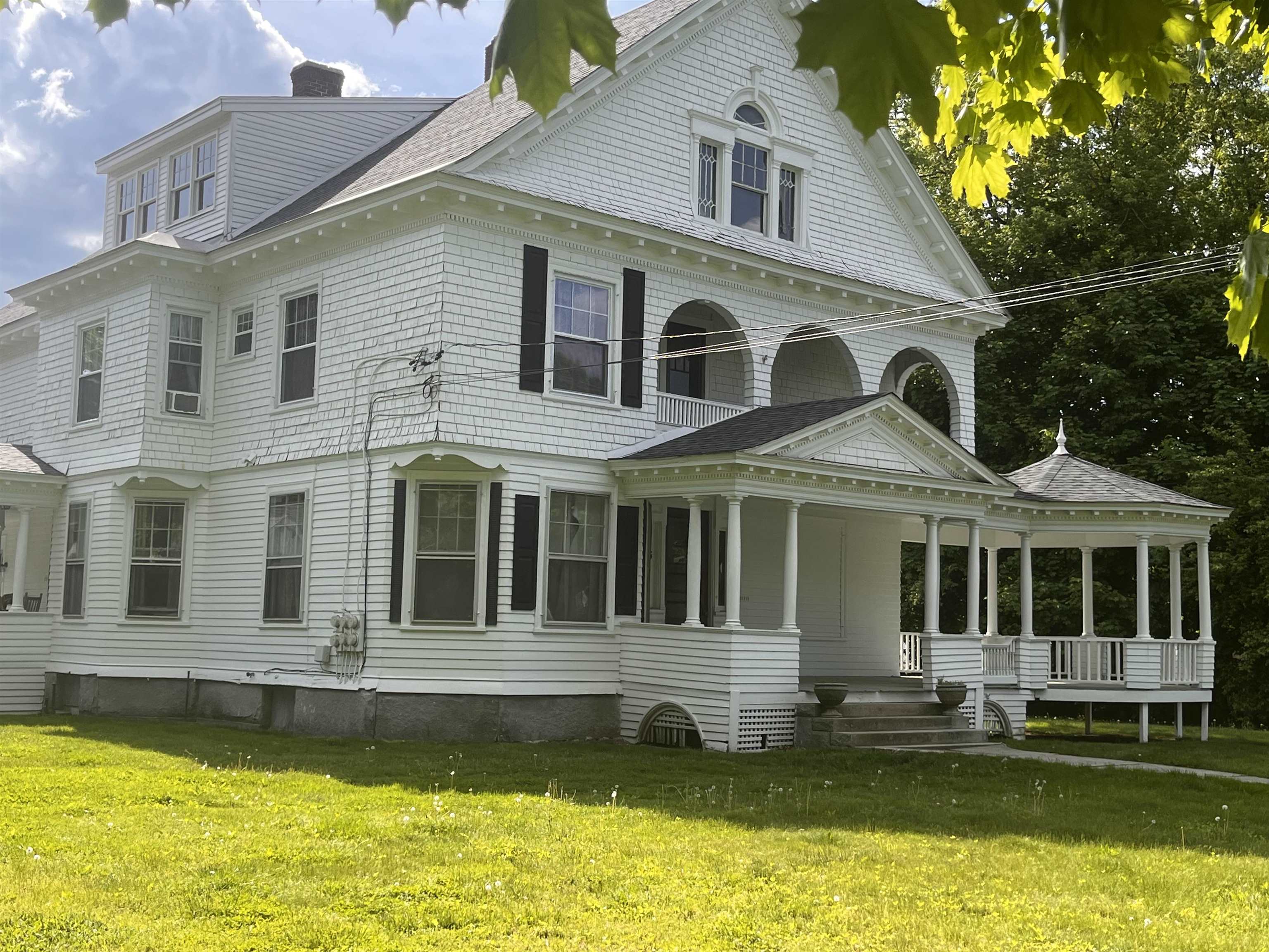 33 S Main Street 018-0250