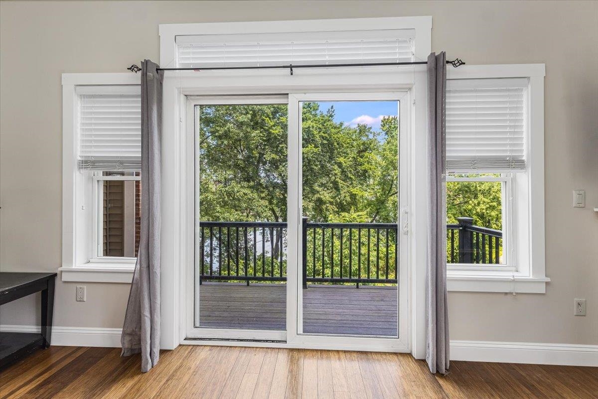 75 Riverwalk Way 2D