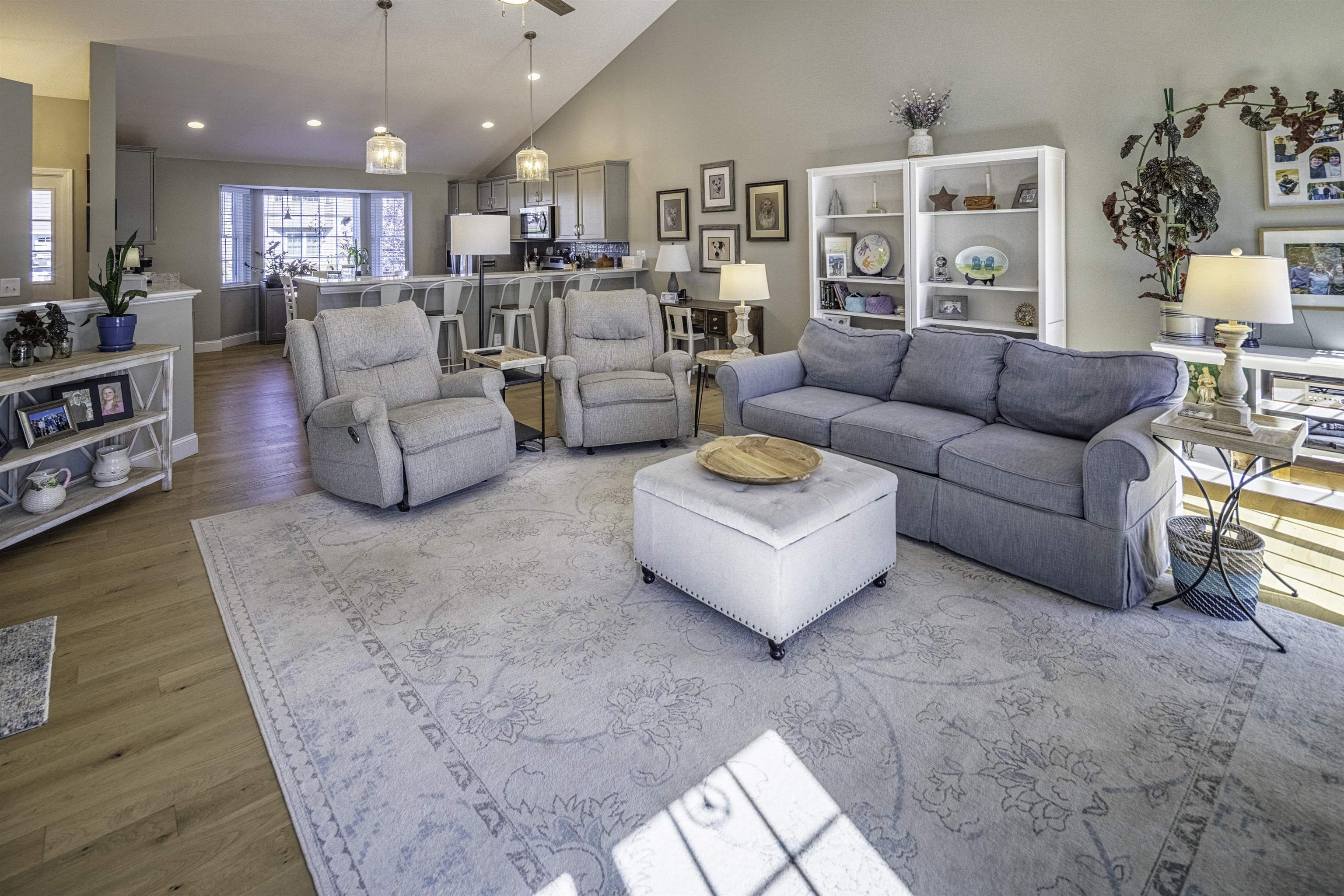 16B Lunas Avenue 16B