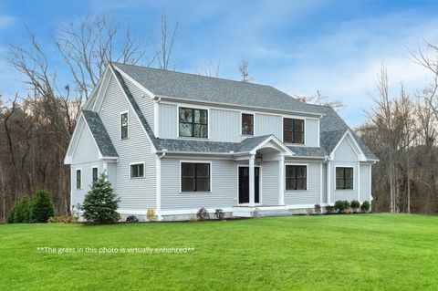 141 Dearborn Road Greenland NH 03840