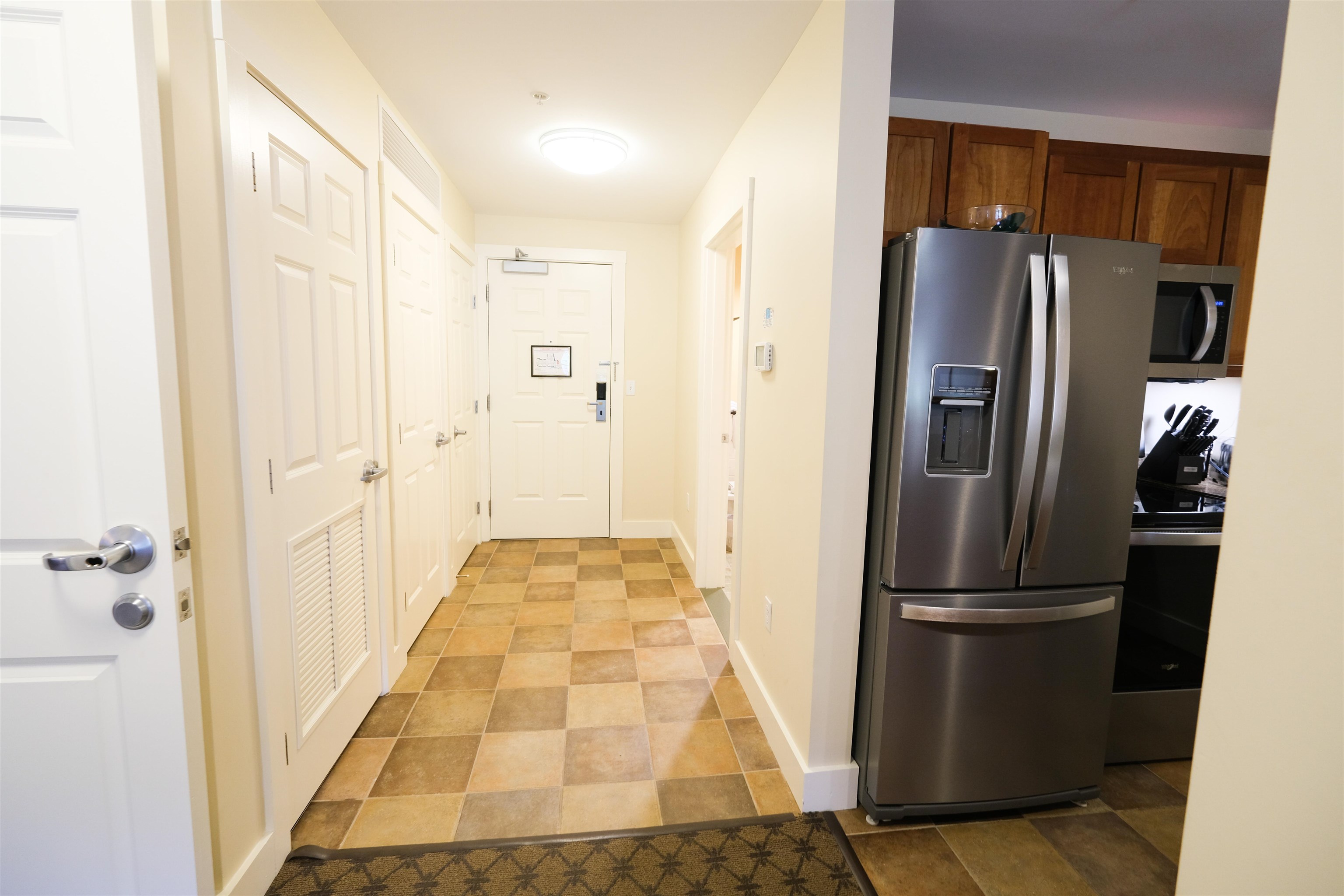 723/725 QIII Jackson Gore Adams House 723/725 QIII