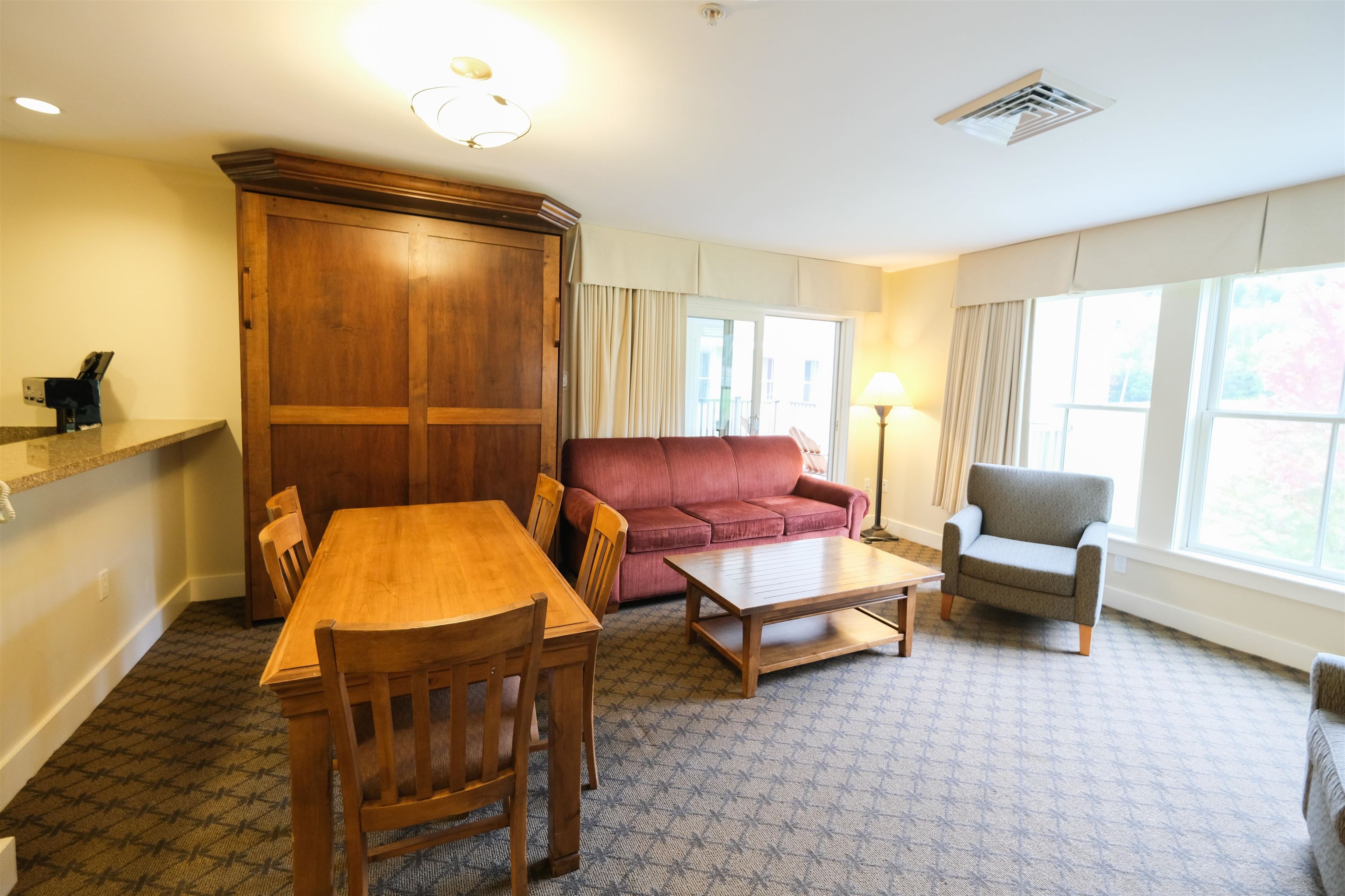 723/725 QIII Jackson Gore Adams House 723/725 QIII