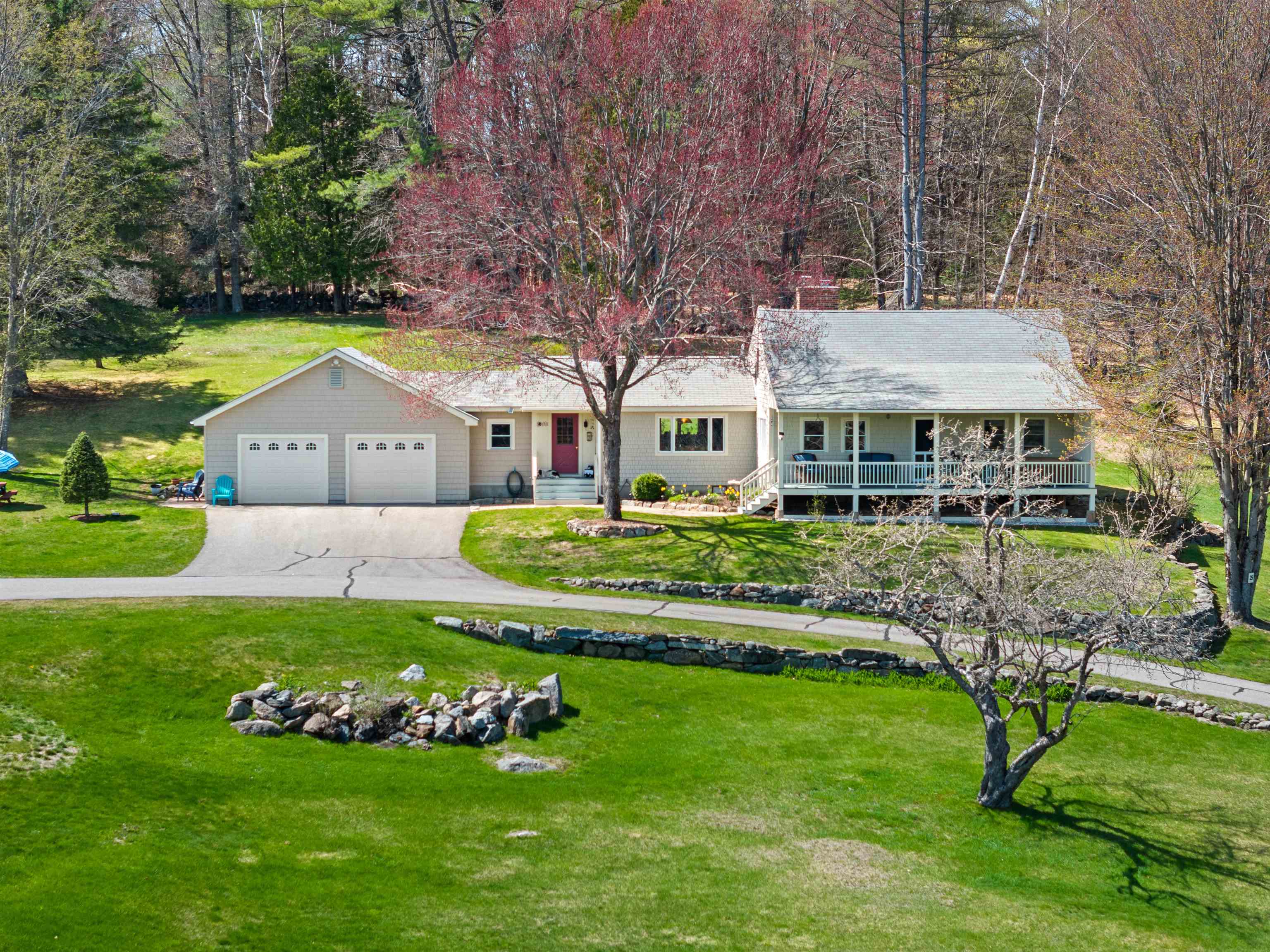 25 Elliot Road