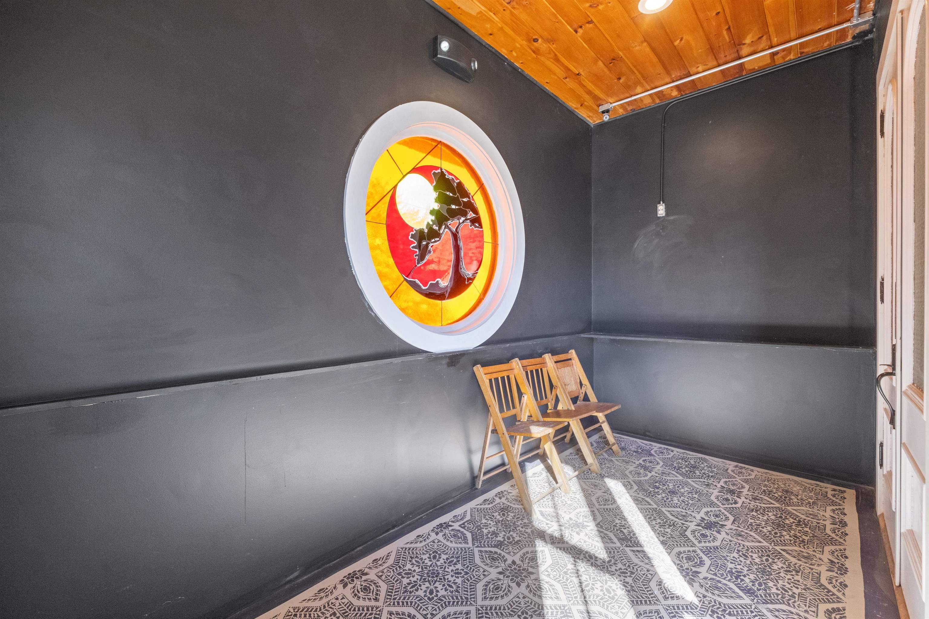 Bethlehem, New Hampshire 03574, United States, 2 Bedrooms Bedrooms, ,1 BathroomBathrooms,Residential,Active,223886