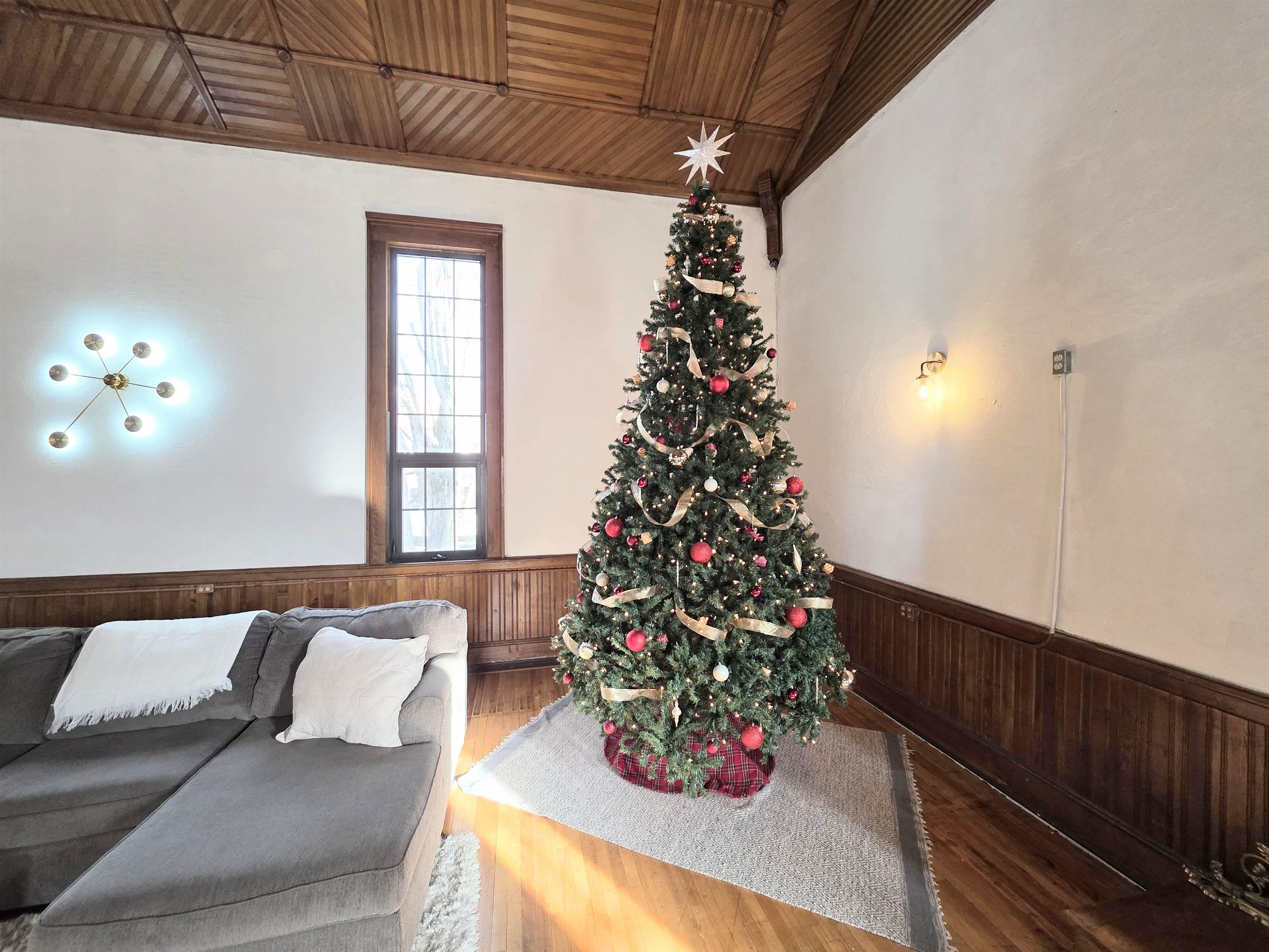 Bethlehem, New Hampshire 03574, United States, 2 Bedrooms Bedrooms, ,1 BathroomBathrooms,Residential,Active,223886