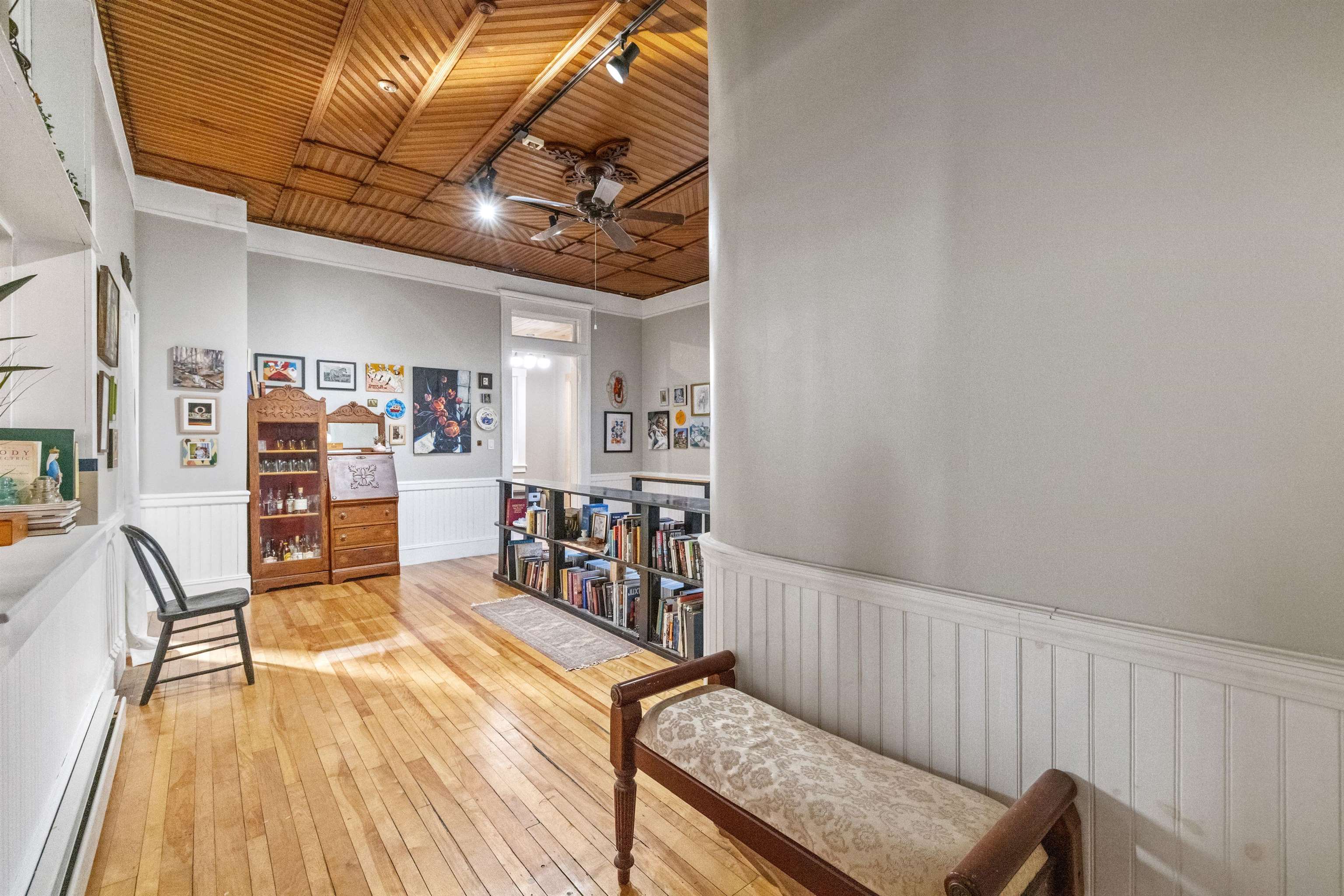 Bethlehem, New Hampshire 03574, United States, 2 Bedrooms Bedrooms, ,1 BathroomBathrooms,Residential,Active,223886