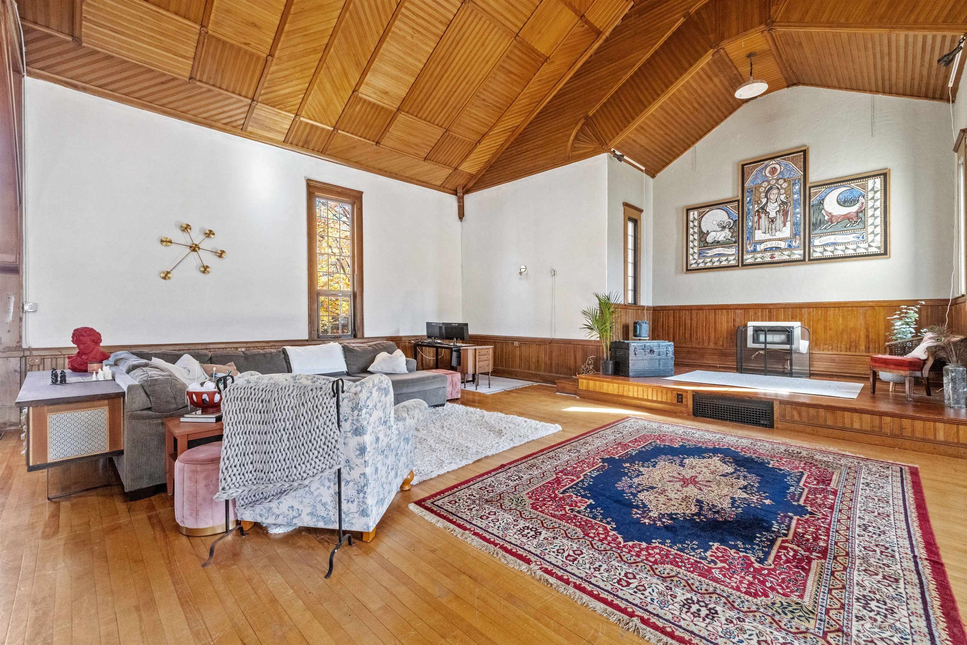 Bethlehem, New Hampshire 03574, United States, 2 Bedrooms Bedrooms, ,1 BathroomBathrooms,Residential,Active,223886