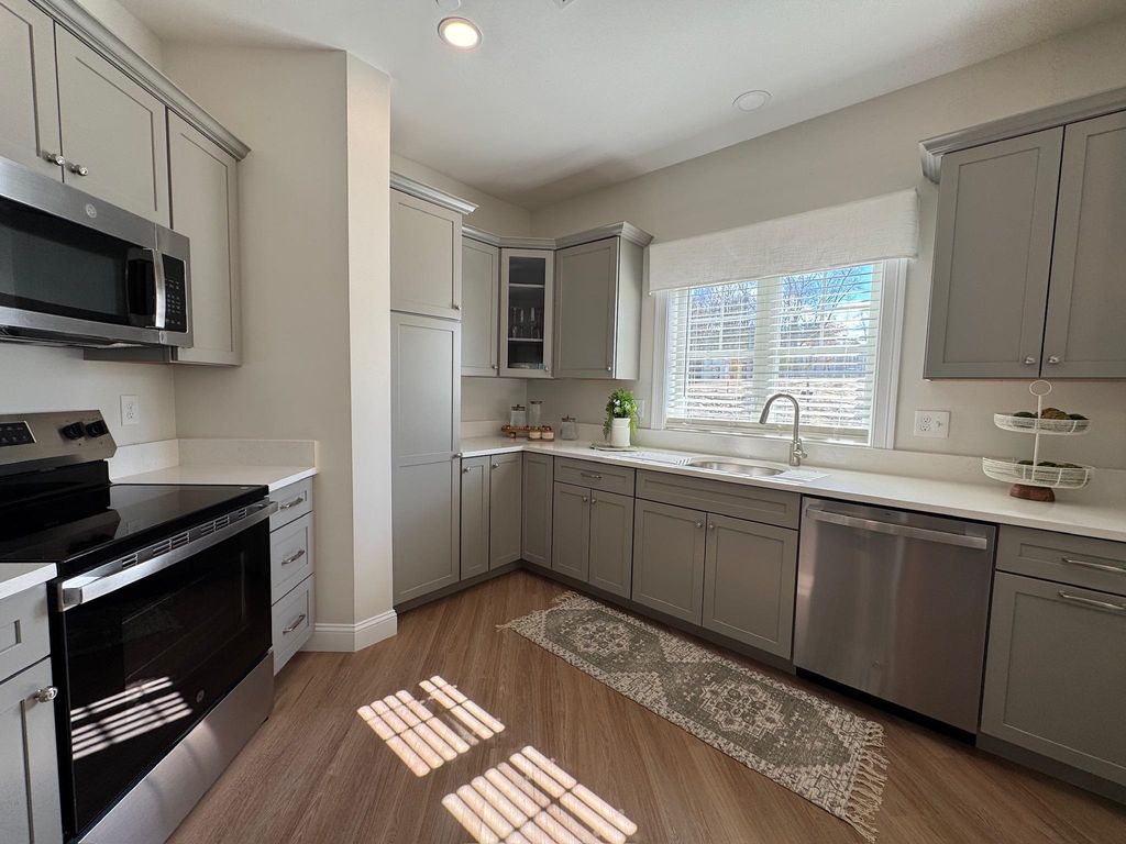 Photo of 74 Rockingham Road #102, Derry, NH 03038 (MLS # 5080615)