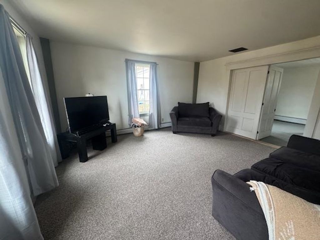 Photo of 125 Grapevine Road, Dunbarton, NH 03046 (MLS # 5083373)