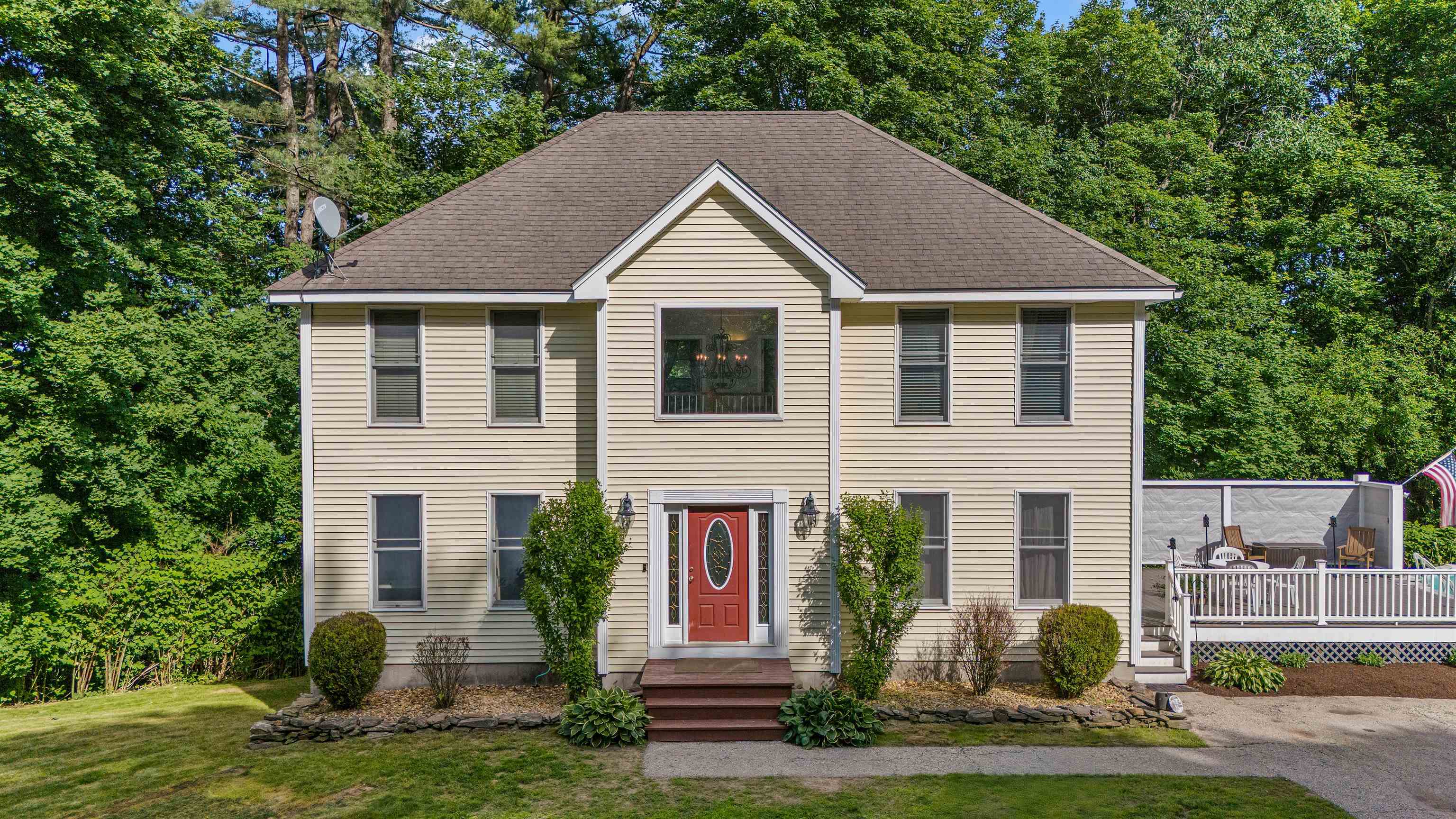 12 Lawrence Street