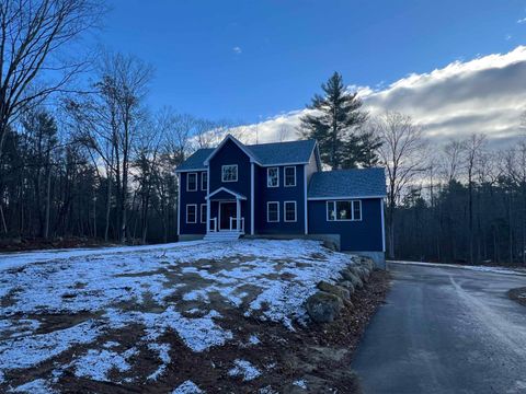 Photo of 47 Long Hill Road, Raymond, NH 03077 (MLS # 5070538)