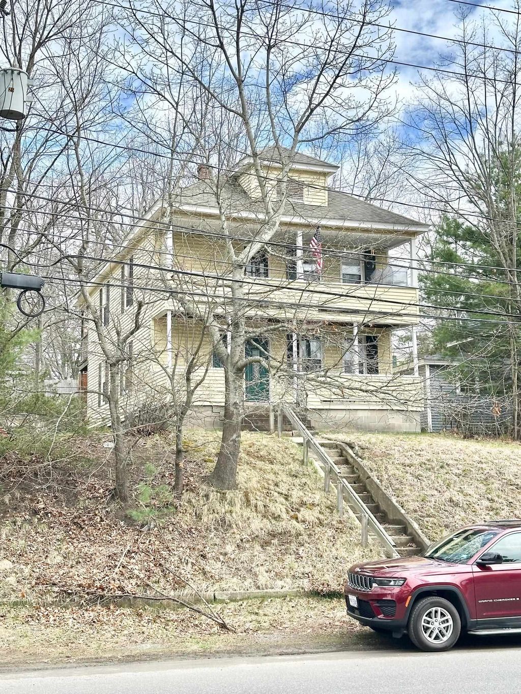 Photo of 477479 Calef Road, Manchester, NH 03103 (MLS # 5084425)