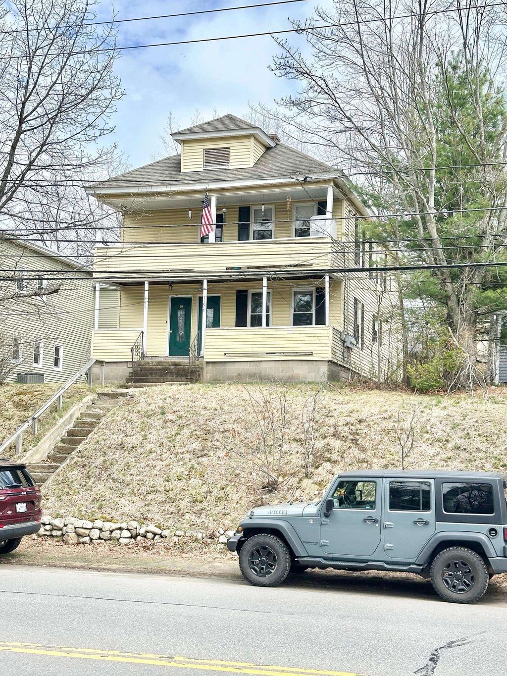 Photo of 477479 Calef Road, Manchester, NH 03103 (MLS # 5084425)