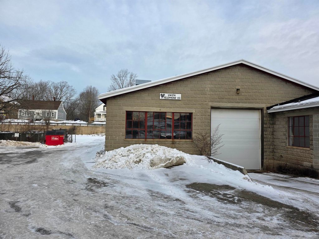 Photo of 79 Central Street, Farmington, NH 03835 (MLS # 5072185)