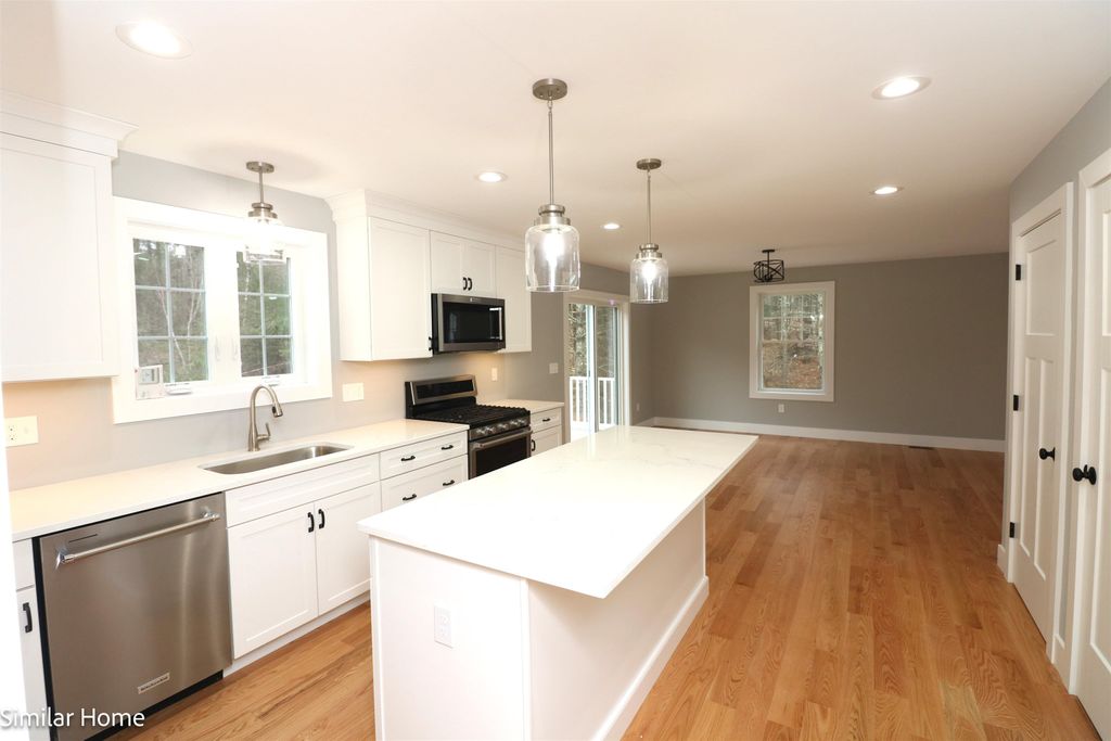 Photo of 2 Fields at Mill Pond Road #2, Nottingham, NH 03290 (MLS # 5085102)