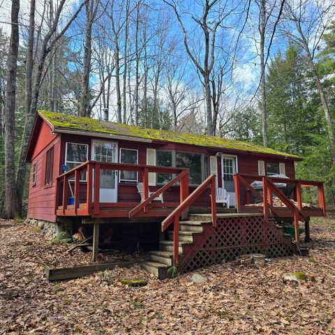 Photo of 4 Elaine Road, Middleton, NH 03887 (MLS # 5085718)