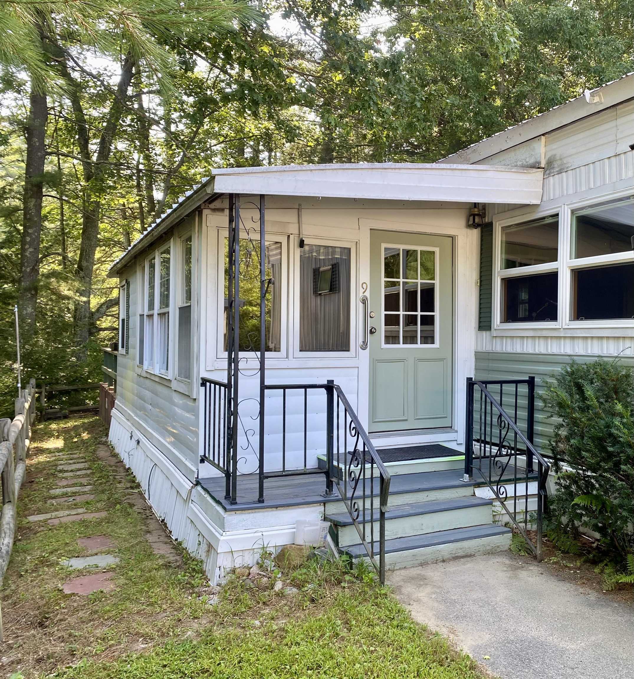 9 Archer Circle