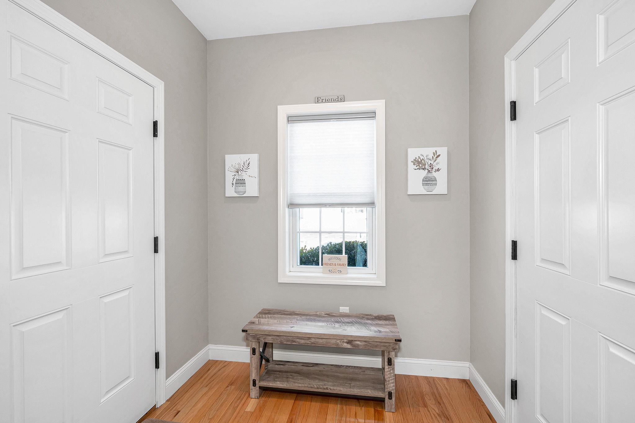 8 Crown Point Circle