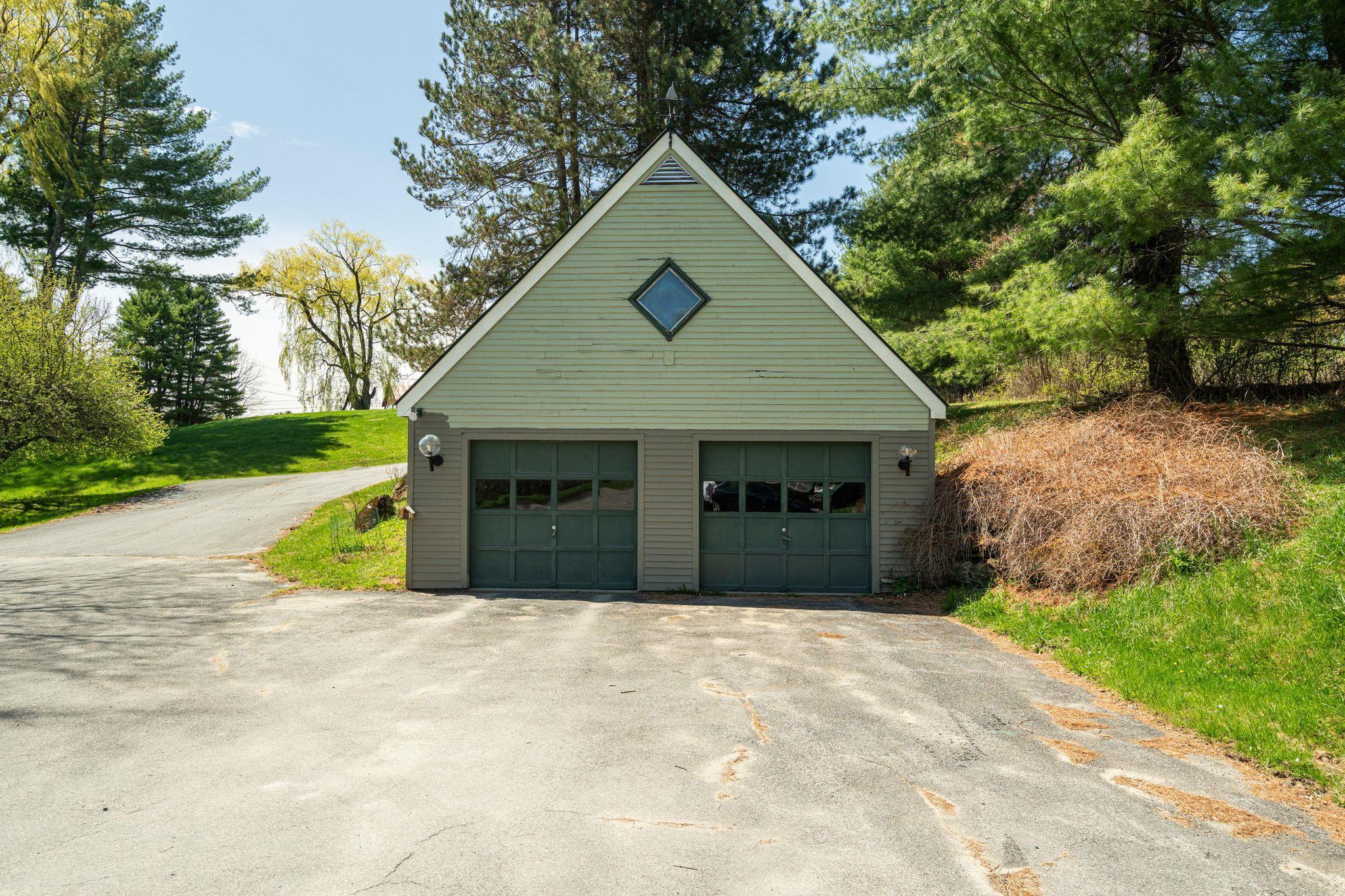 84 Old Barn Lane