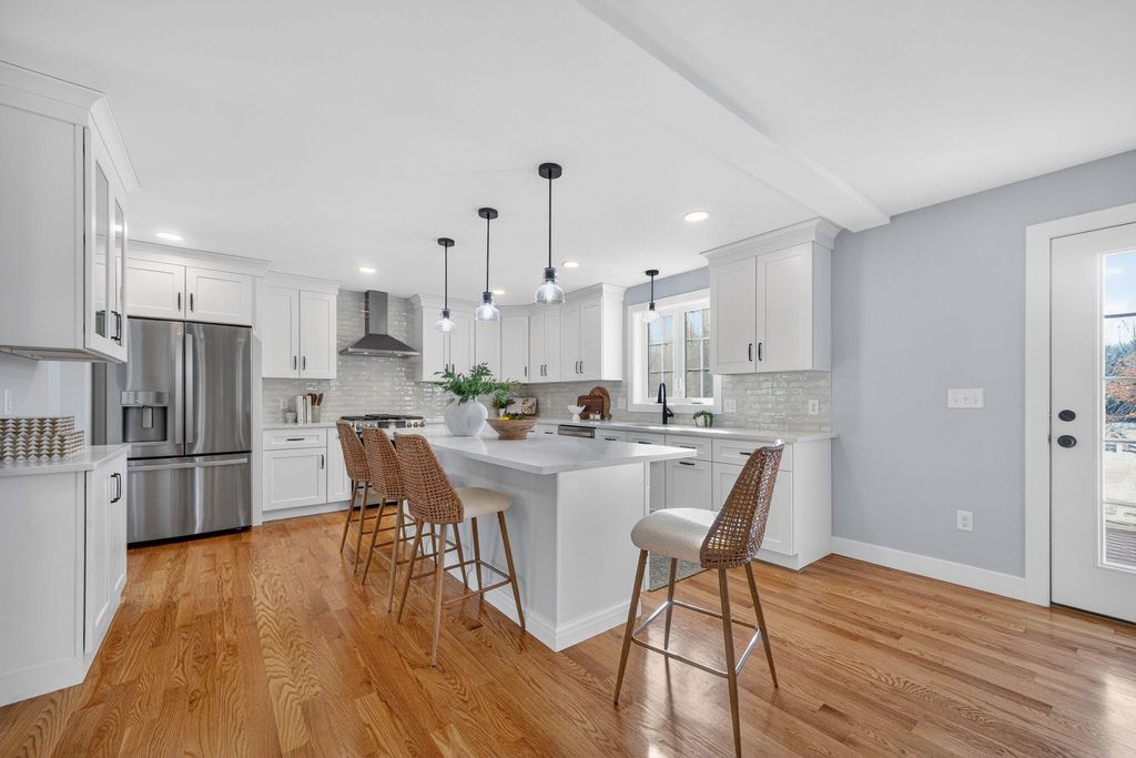 Photo of 17 Elm Court, Barrington, NH 03825 (MLS # 5074031)