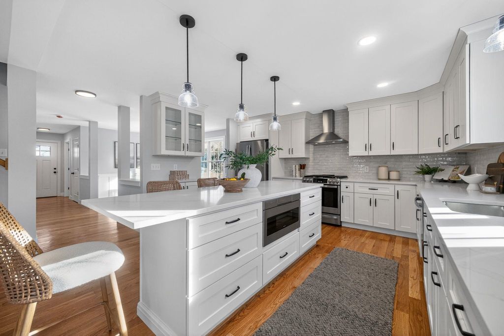 Photo of 17 Elm Court, Barrington, NH 03825 (MLS # 5074031)