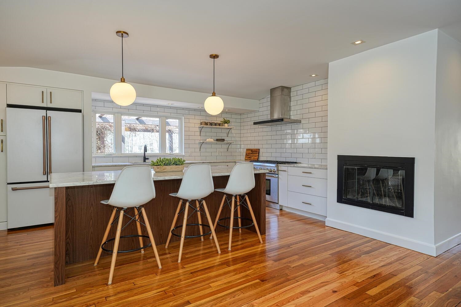 28 Tuttle Lane