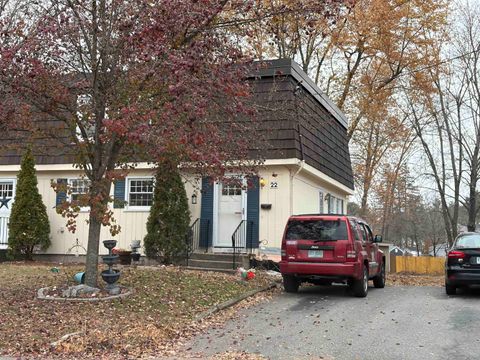 22 Kern Drive Nashua NH 03060