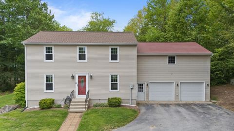 64 Meadowlark Lane Goffstown NH 03045
