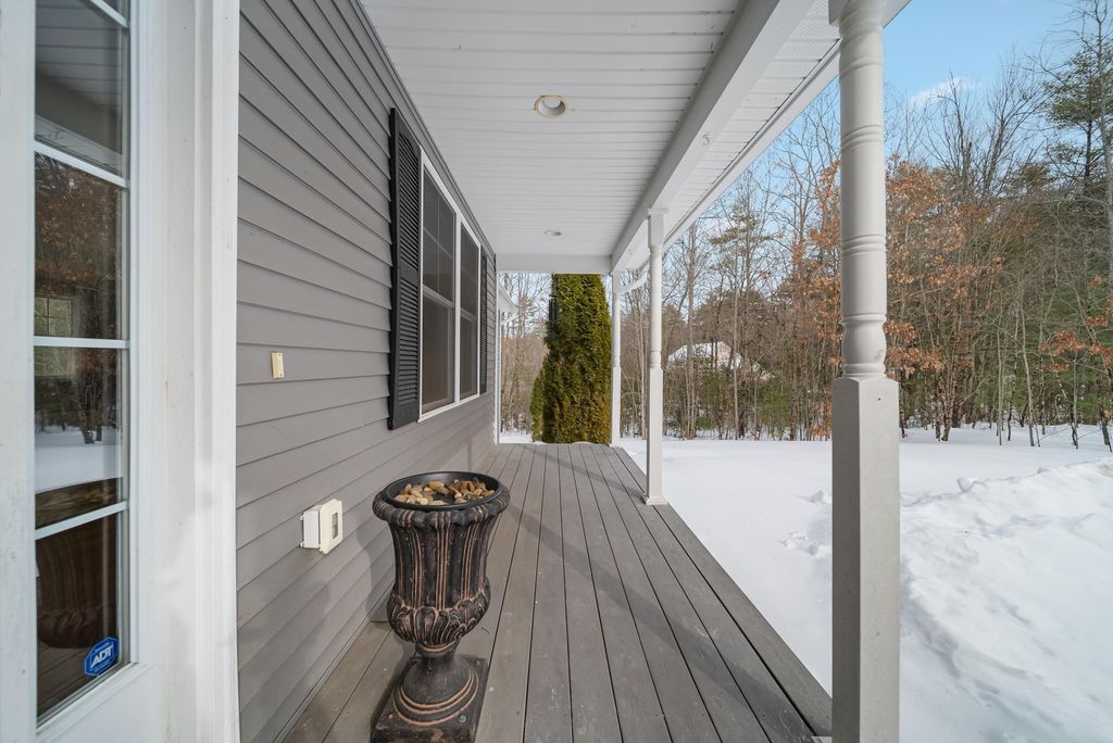 Photo of 183 Hoit Road, Concord, NH 03301 (MLS # 5076102)