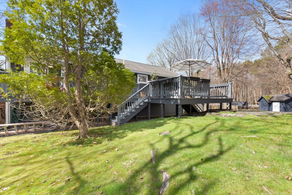 Photo of 9 Onyx Lane, Portsmouth, NH 03801 (MLS # 5084938)