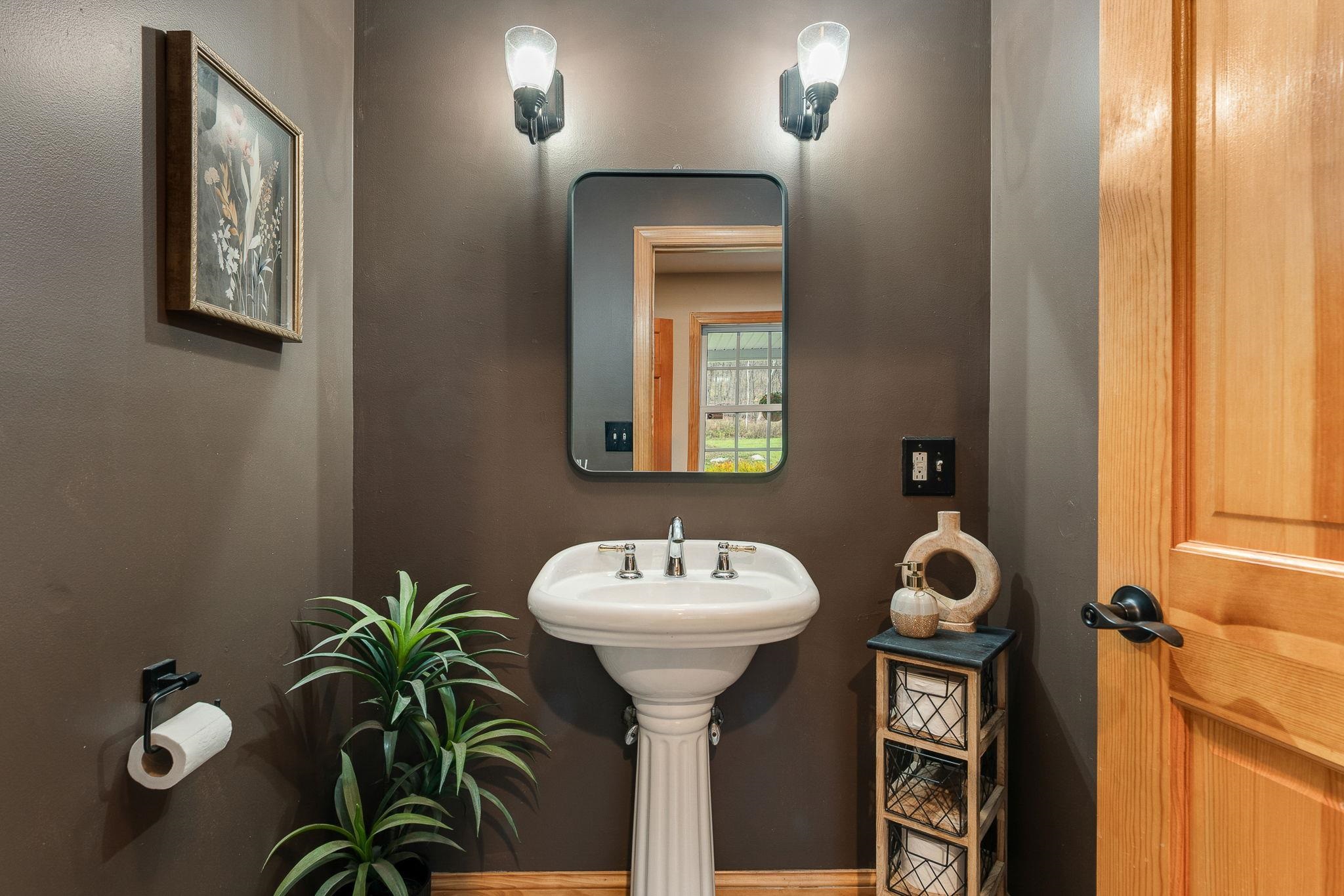 135 Hillcrest Heights