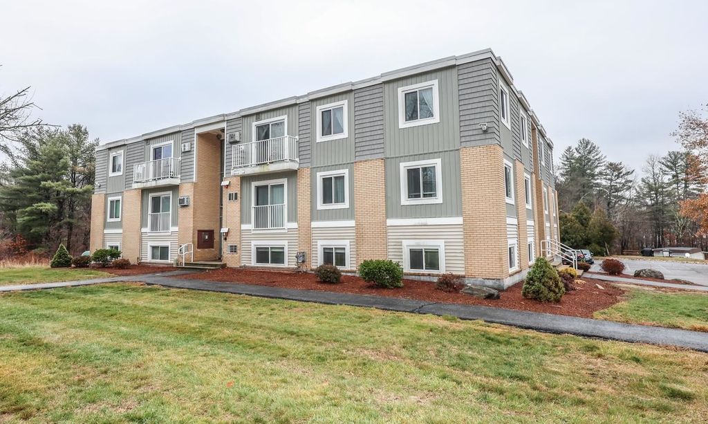 Photo of 20 Mercury Drive #20, Londonderry, NH 03053 (MLS # 5071662)