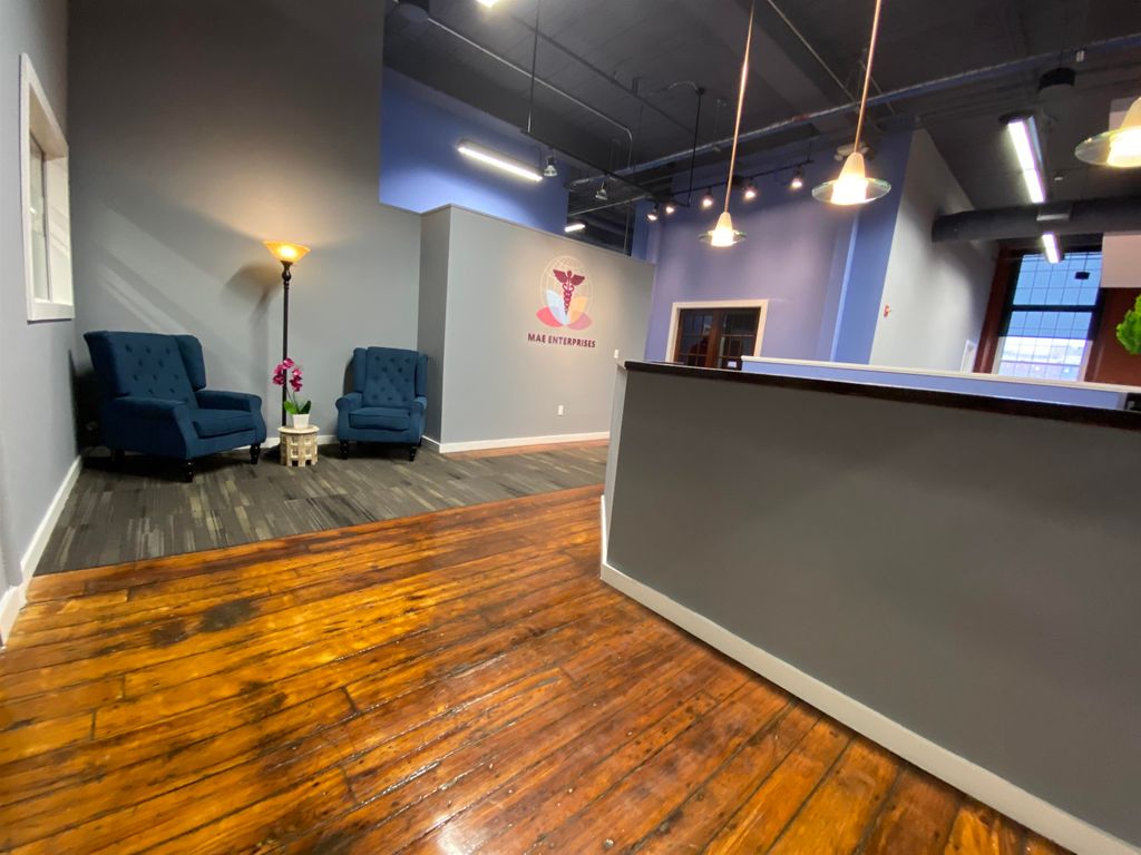 Photo of 250 Commercial Street, Manchester, NH 03104 (MLS # 5036776)