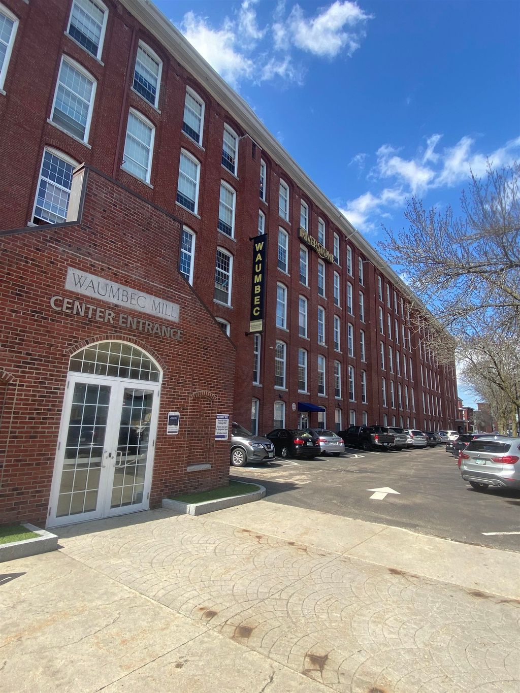 Photo of 250 Commercial Street, Manchester, NH 03104 (MLS # 5036776)