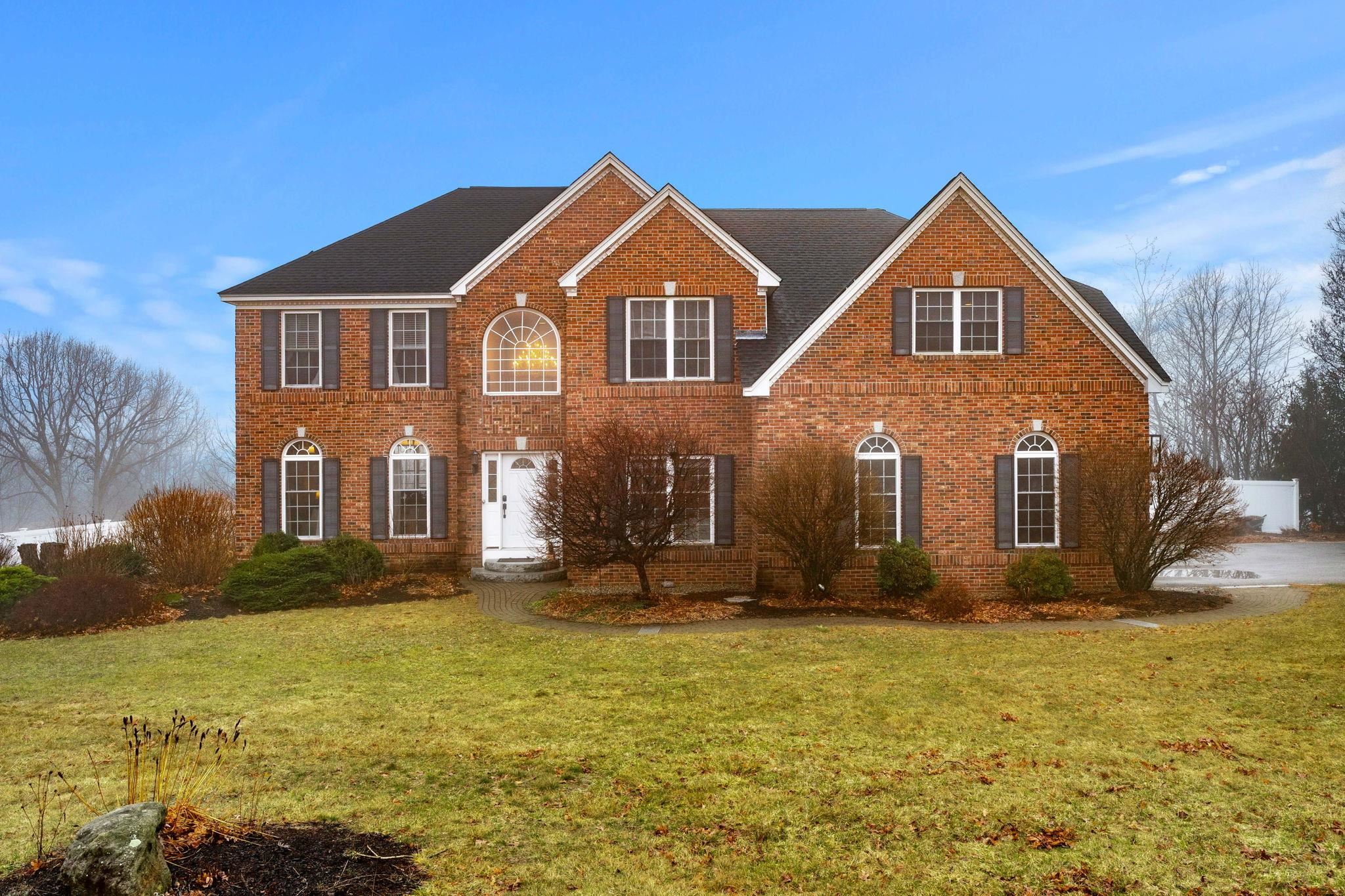 115 Roosevelt Road