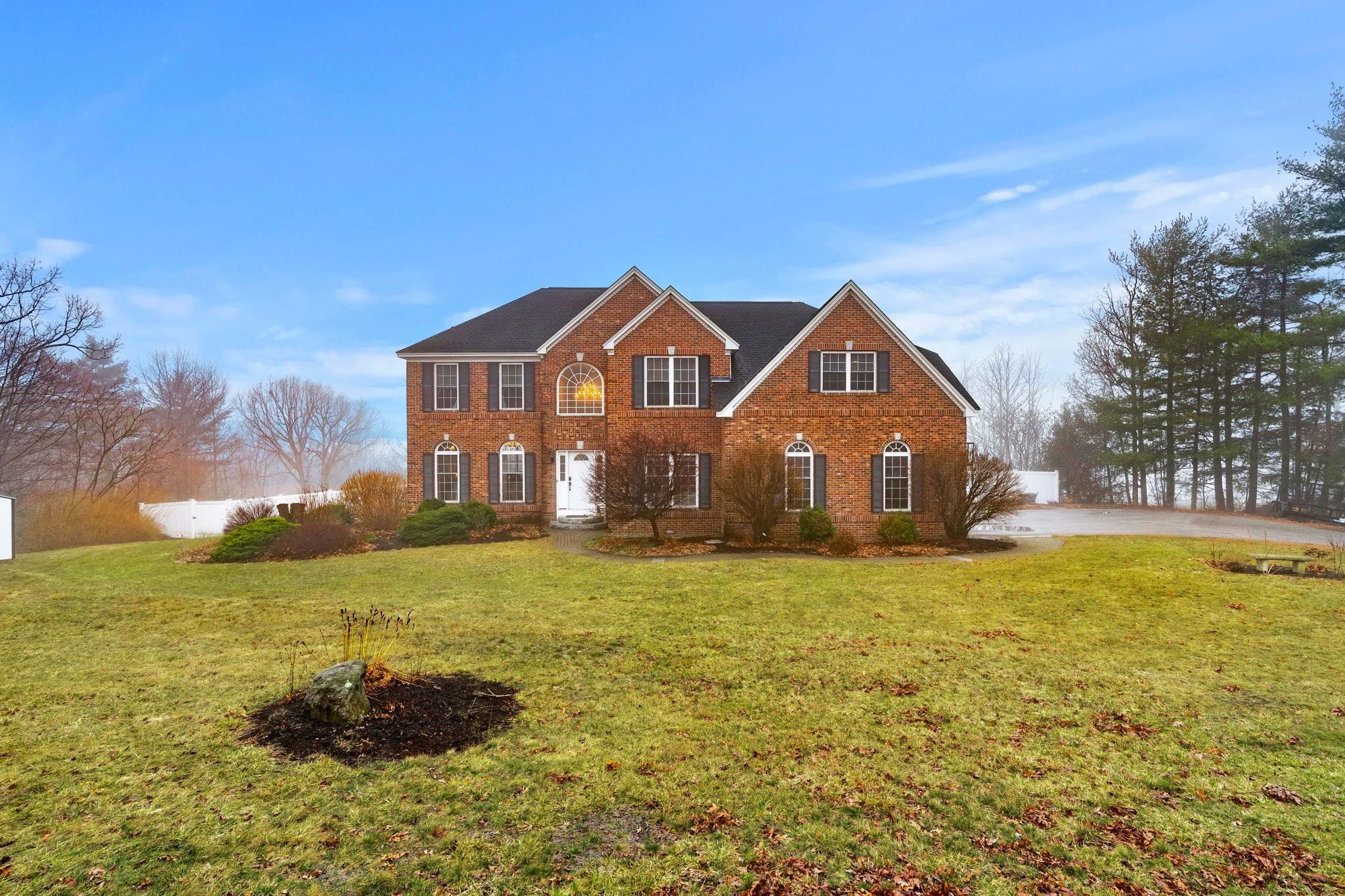 115 Roosevelt Road