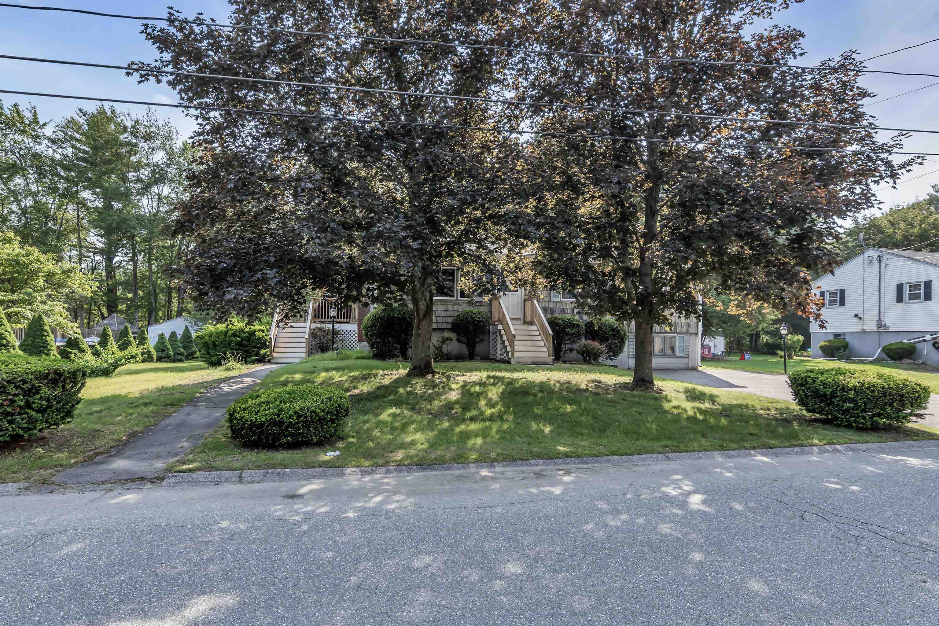 Salem, New Hampshire 03079, United States, 3 Bedrooms Bedrooms, ,1 BathroomBathrooms,Residential,Pending,152255