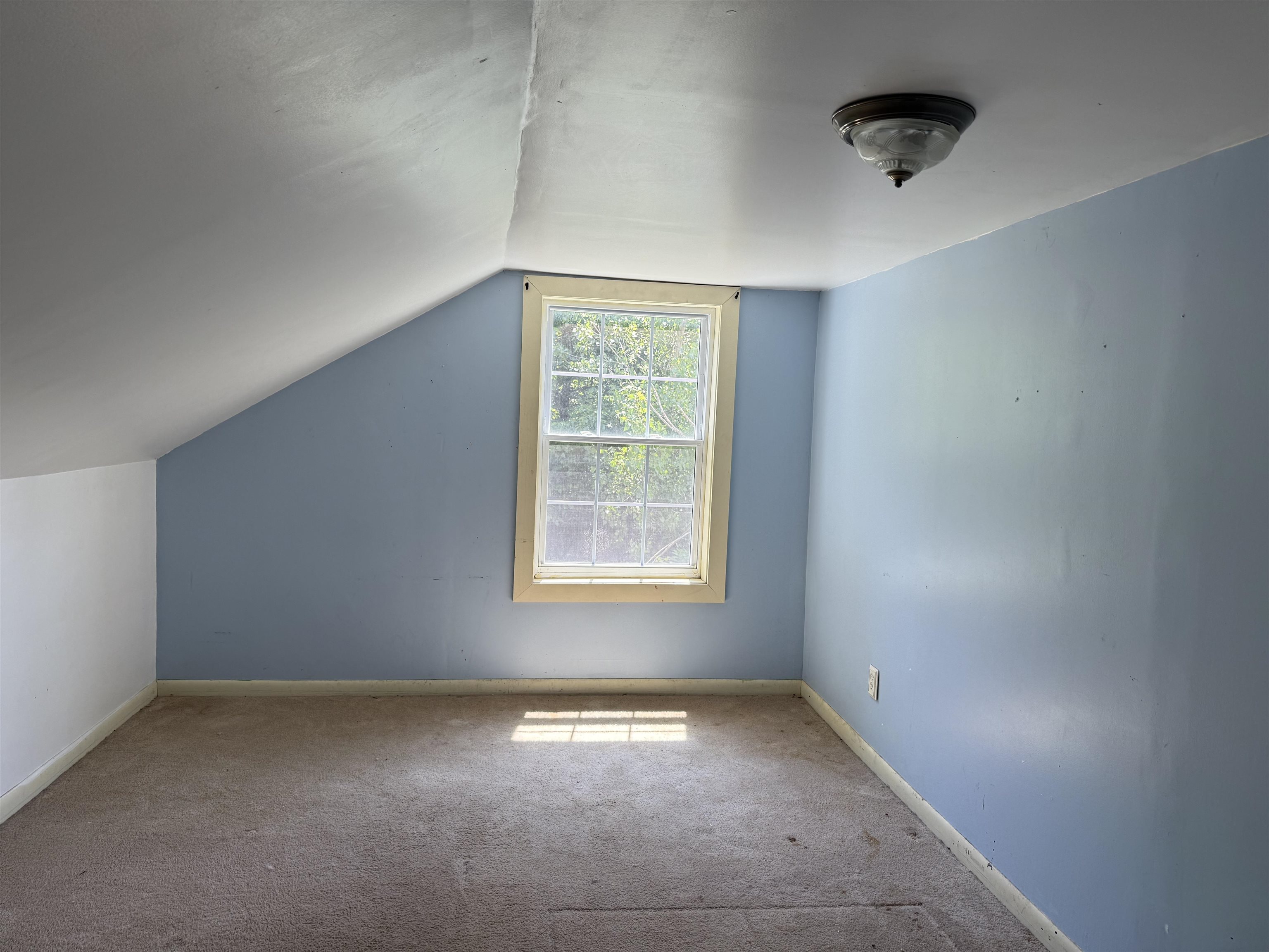 Fairfax, Vermont 05454, United States, 3 Bedrooms Bedrooms, ,1 BathroomBathrooms,Residential,Active,167449