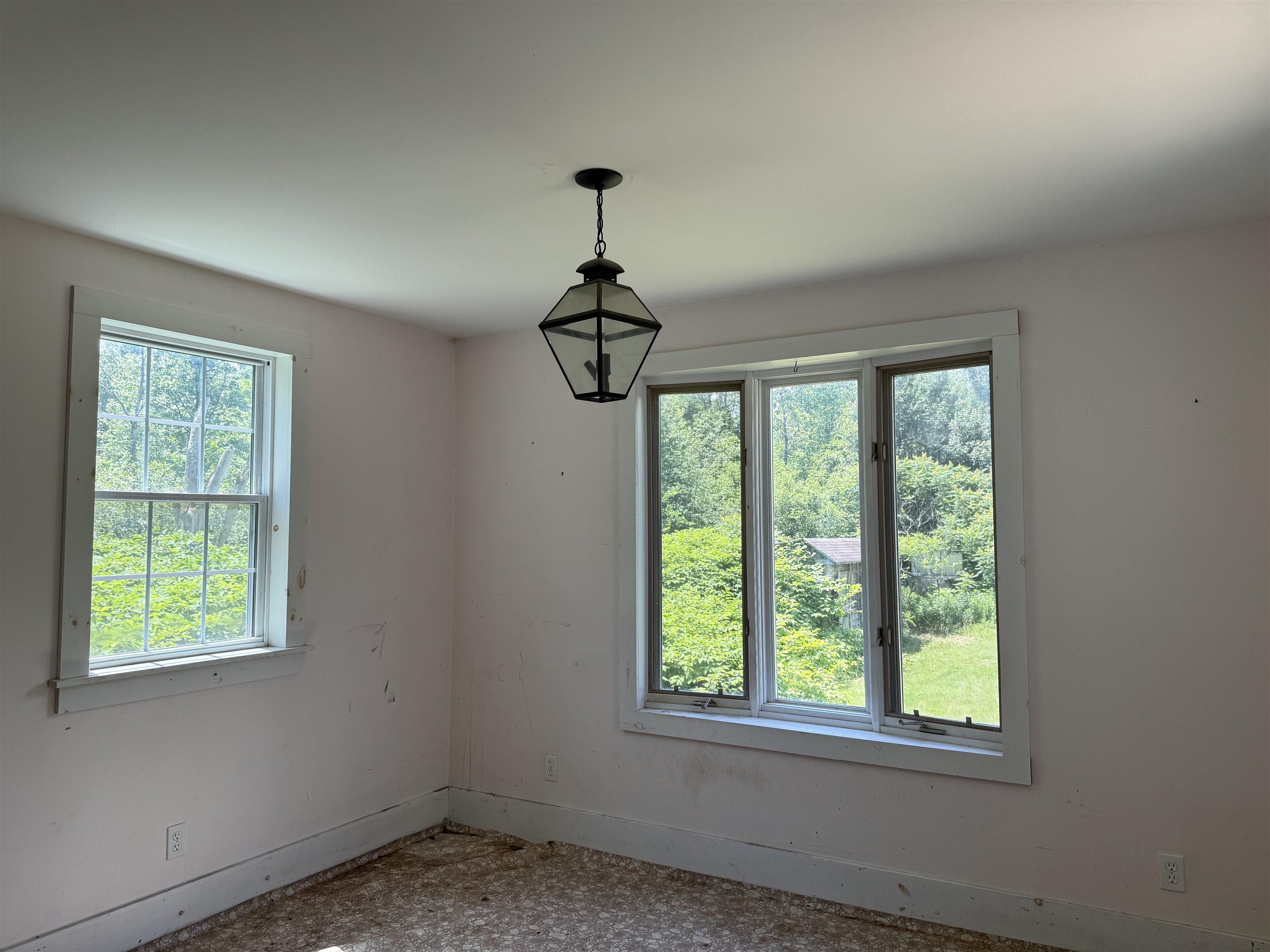 Fairfax, Vermont 05454, United States, 3 Bedrooms Bedrooms, ,1 BathroomBathrooms,Residential,Active,167449