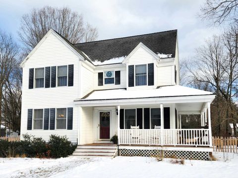 36 Wyman Street Hillsborough NH 03244