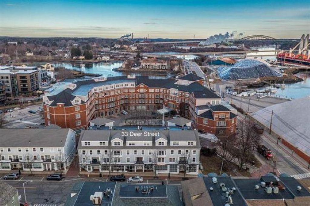 Photo of 33 Deer Street #2B, Portsmouth, NH 03801 (MLS # 5028289)