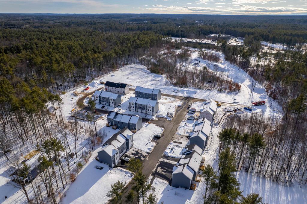 Photo of 14 Wentworth Lane, Crossings at Village Center, Barrington, NH 03825 (MLS # 5084153)