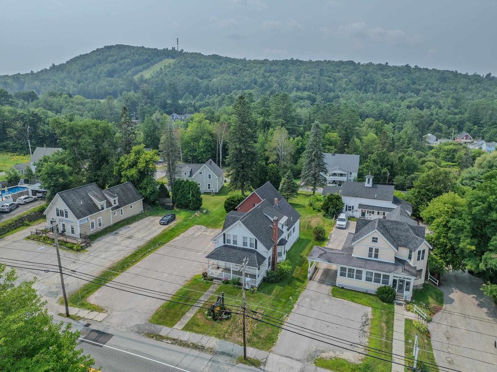 Photo of 134 Cottage Street, Littleton, NH 03561 (MLS # 5065834)