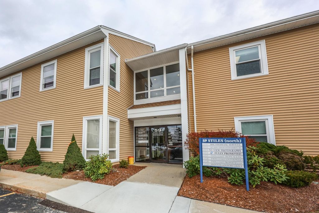 Photo of 59 Stiles Road #103, Salem, NH 03079 (MLS # 5069945)