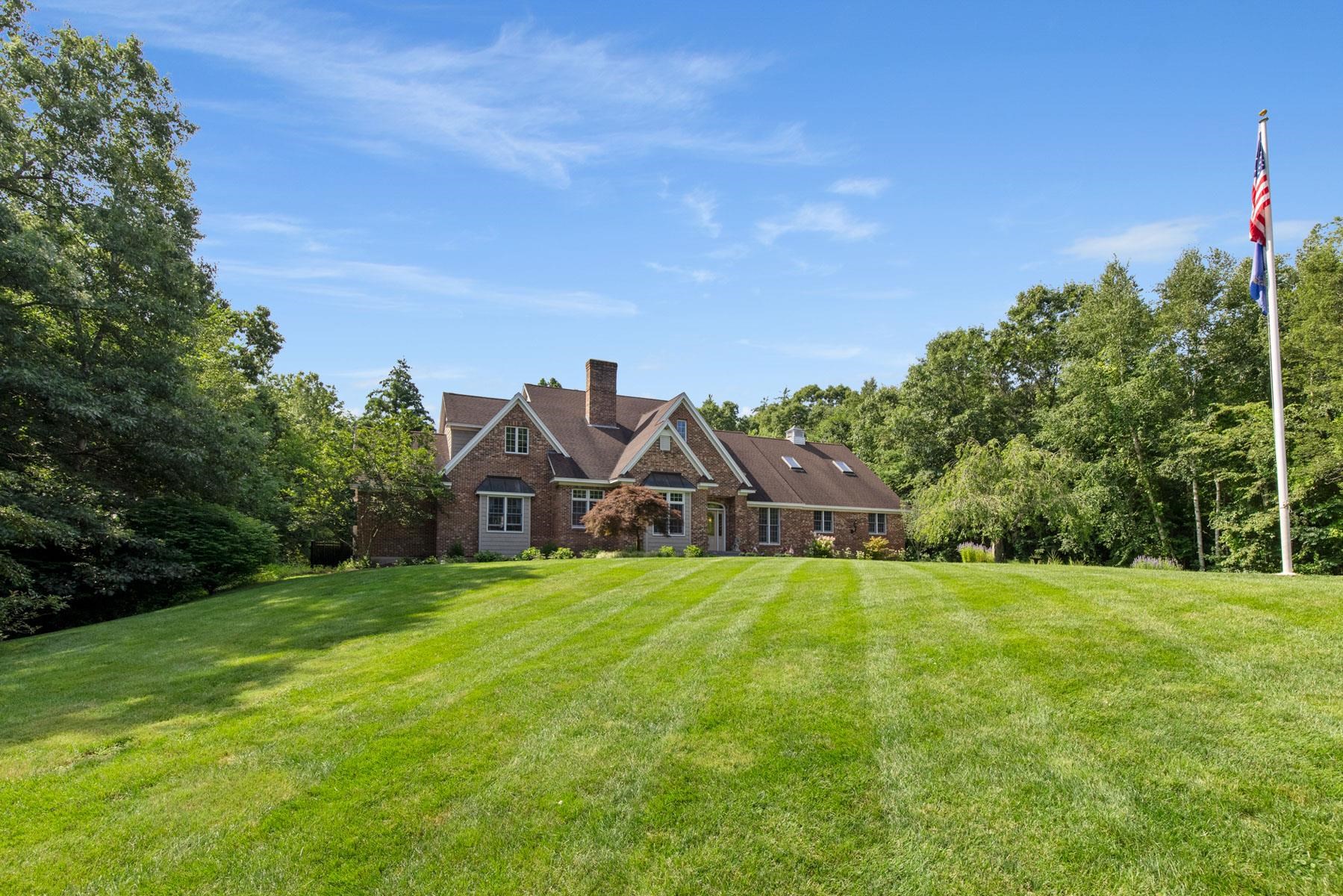 48 Captains Landing